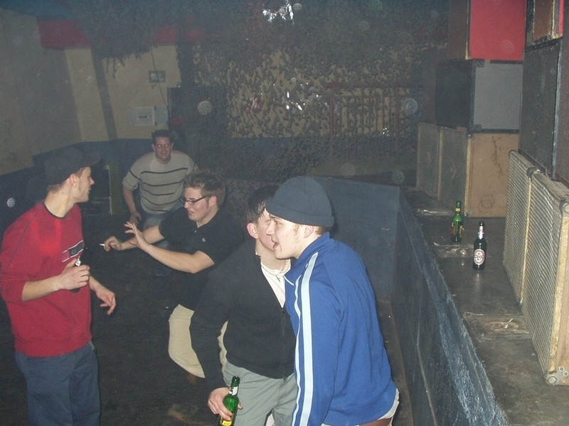 Bild 013 von 028 (Schaltjahrparty bild)   klicken für nächstes Bild (Nr.: 14