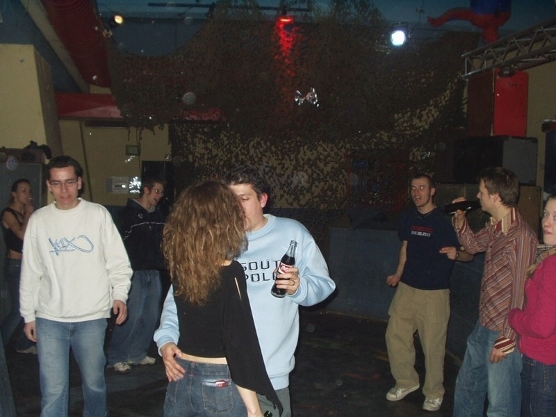 Bild 027 von 028 (Schaltjahrparty bild)   klicken für nächstes Bild (Nr.: 28