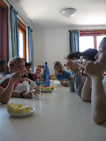 Bild 131 von 436 (Pfingstfreizeit08 bild)   klicken für nächstes Bild (Nr.: 132