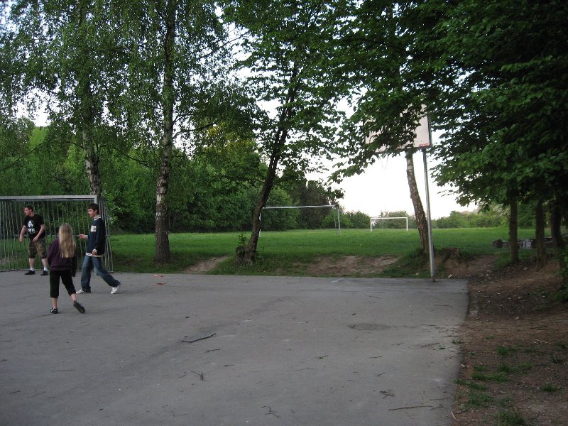 Bild&nbsp;192&nbsp;von&nbsp;436&nbsp;(Pfingstfreizeit08&nbsp;bild) &nbsp; klicken f&uuml;r n&auml;chstes Bild (Nr.: 193