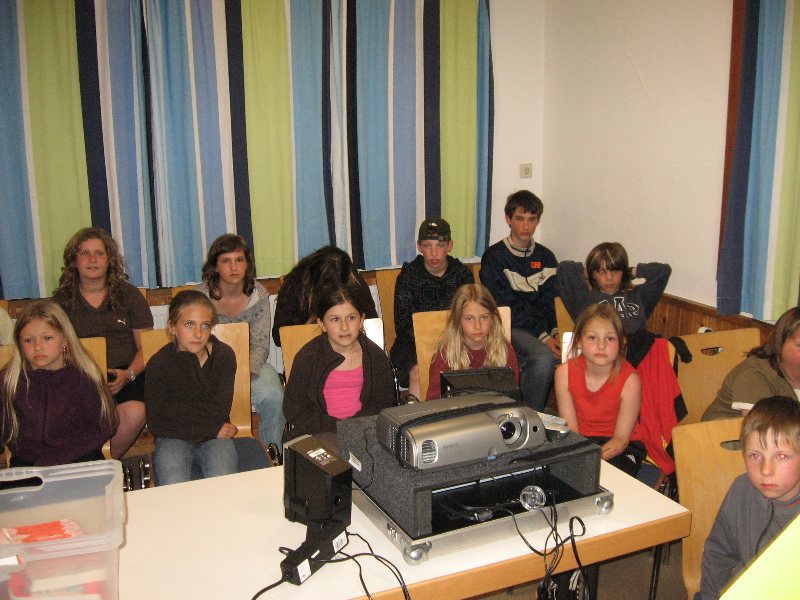 Bild&nbsp;211&nbsp;von&nbsp;436&nbsp;(Pfingstfreizeit08&nbsp;bild) &nbsp; klicken f&uuml;r n&auml;chstes Bild (Nr.: 212