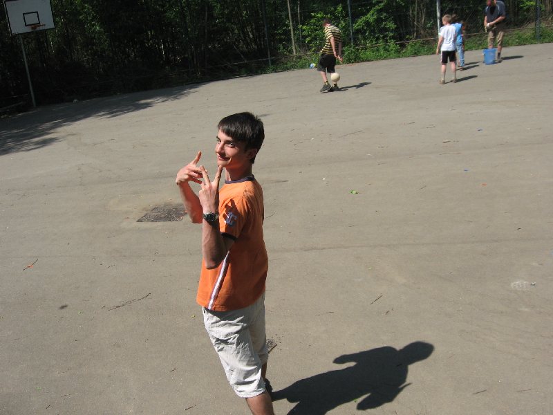 Bild&nbsp;311&nbsp;von&nbsp;436&nbsp;(Pfingstfreizeit08&nbsp;bild) &nbsp; klicken f&uuml;r n&auml;chstes Bild (Nr.: 312